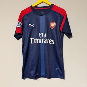 Arsenal Puma Home Shirt Size L Soccer Jersey